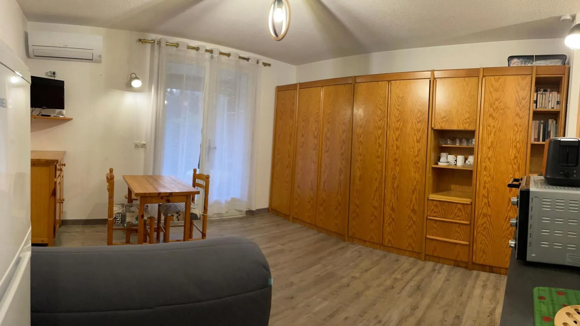 Apartment Studio Avec Jardin Greoux-les-Bains